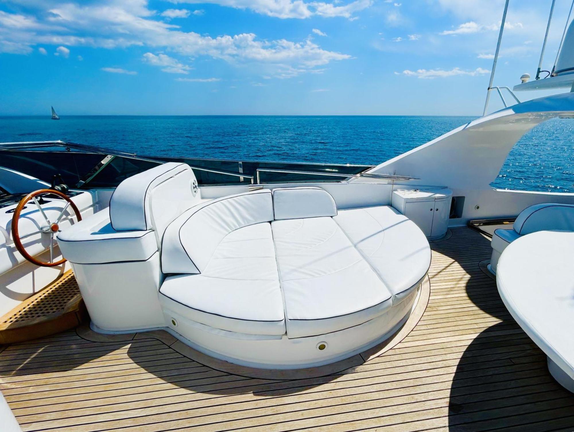 מלון מארבלה Super Yacht Located In Puerto Banus מראה חיצוני תמונה